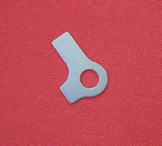 Narrowcase Kickstart lock tab